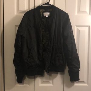 XL Women’s Black Bomber